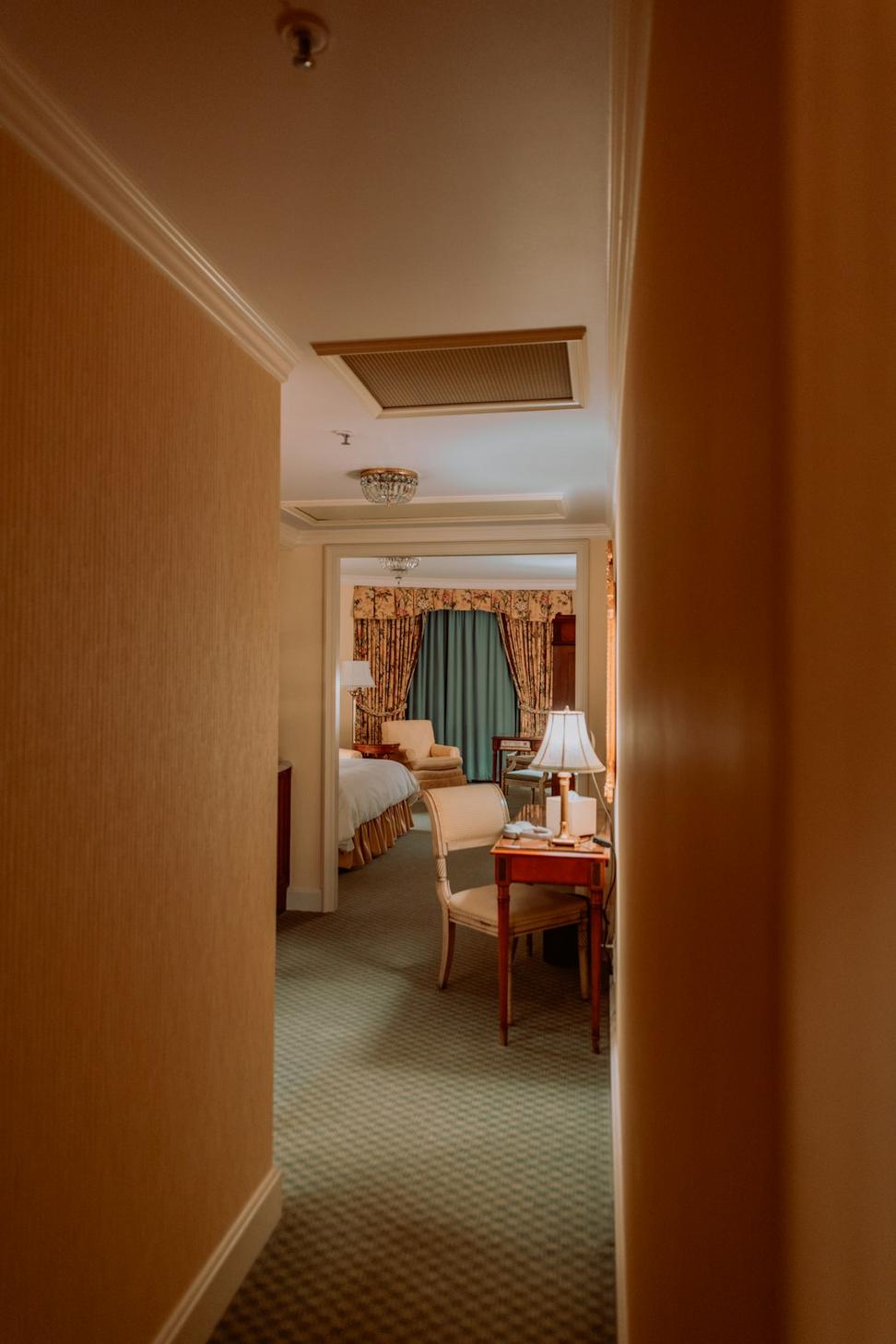 Room Seating